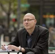 DAvidShields-AuthorPhoto1-727x1000